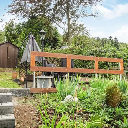 1 Bedroom Stunning In *